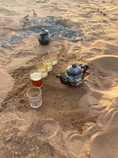 Teepause in der Wüste